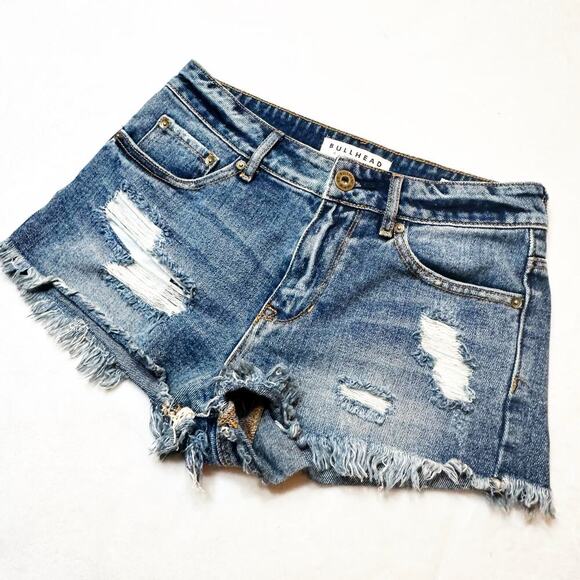 BullHead High Rise Shorts sz 3 Distressed Jean Shorts - Picture 2 of 5